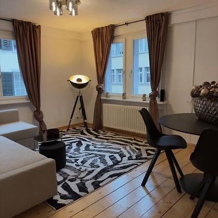 Suesse Wohnung In Zuercher Altstadt 3 زيورخ المظهر الخارجي الصورة