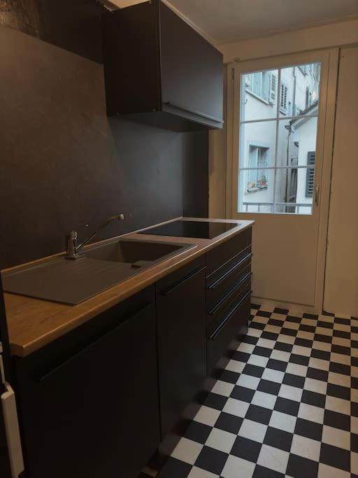 Suesse Wohnung In Zuercher Altstadt 3 زيورخ المظهر الخارجي الصورة